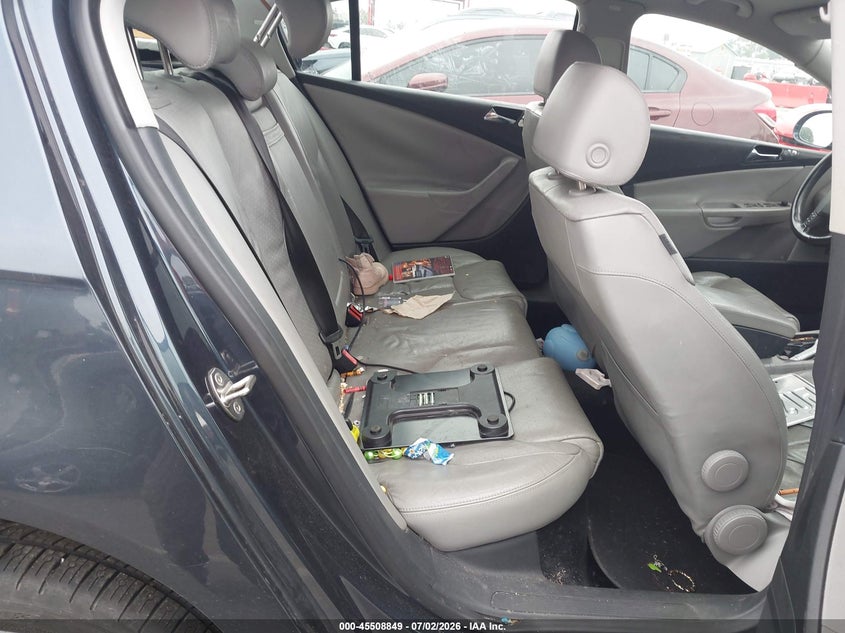 2006 Volkswagen Passat VIN WVWEK73CX6P146047 IAAI salvage auction — NORMAL WEAR, Clear - Dealer Only (California), sold $325 on 2026-07-09 (photo 8)