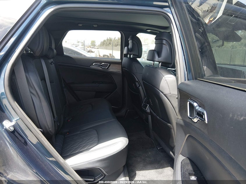 2023 Kia Sportage VIN KNDPZDAH9P7105072 IAAI salvage auction — FRONT END, Salvage Title, sold $9,200 on 2026-07-31 (photo 8)