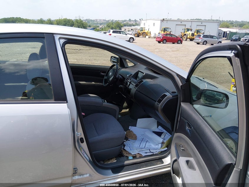 2007 Toyota Prius VIN JTDKB20U677661387 IAAI salvage auction — NORMAL WEAR, Clear (Pennsylvania), sold $400 on 2026-07-24 (photo 5)