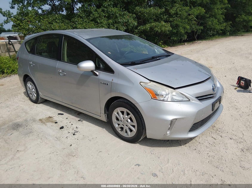 2013 Toyota Prius v VIN JTDZN3EU5D3282792 IAAI salvage auction — NORMAL WEAR, Salvage Title, sold $1,100 on 2026-07-15 (photo 1)