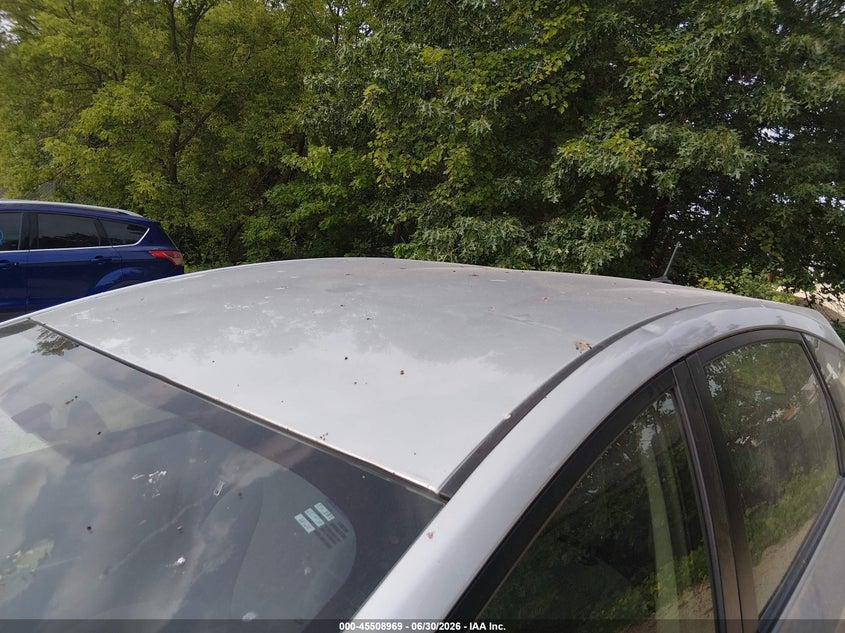 2013 Toyota Prius v VIN JTDZN3EU5D3282792 IAAI salvage auction — NORMAL WEAR, Salvage Title, sold $1,100 on 2026-07-15 (photo 6)