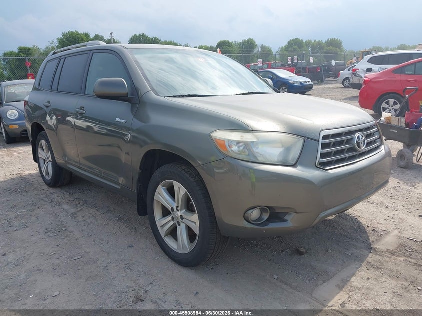 2008 Toyota Highlander VIN JTEES43A682032765 IAAI salvage auction — NORMAL WEAR, Clear (New York), sold $2,775 on 2026-07-09 (photo 1)