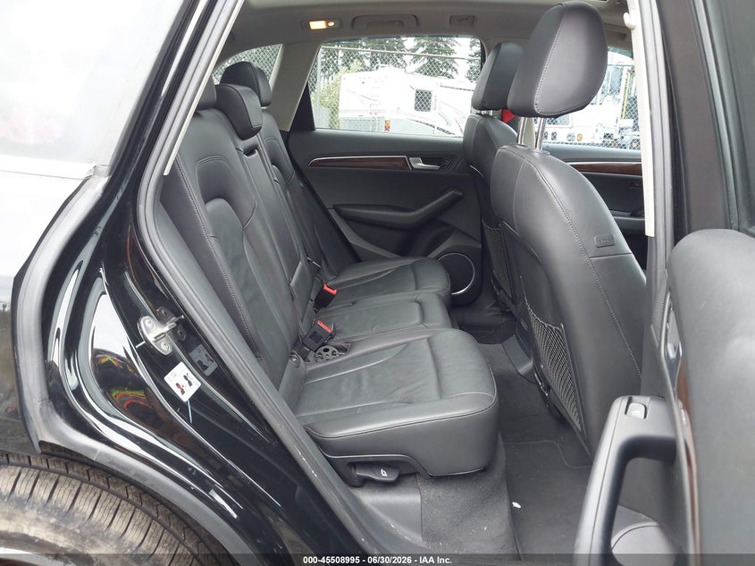 2011 Audi Q5 VIN WA1LFAFP0BA085578 IAAI salvage auction — RIGHT FRONT, Bill Of Sale (Washington), sold $1,325 on 2026-07-29 (photo 8)