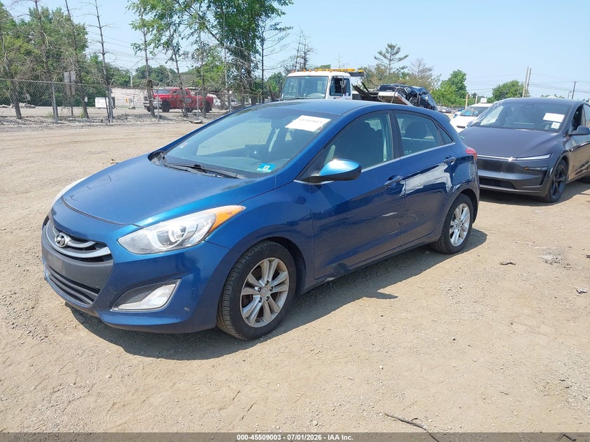2014 Hyundai Elantra VIN KMHD35LHXEU177805 IAAI salvage auction — NORMAL WEAR, Clear (New Jersey), sold $750 on 2026-07-29 (photo 2)