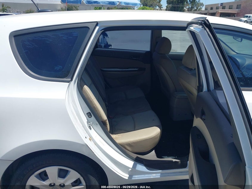 2012 Hyundai Elantra VIN KMHDB8AE0CU134505 IAAI salvage auction — NORMAL WEAR, Clear - Dealer Only (California), sold $675 on 2026-07-13 (photo 8)