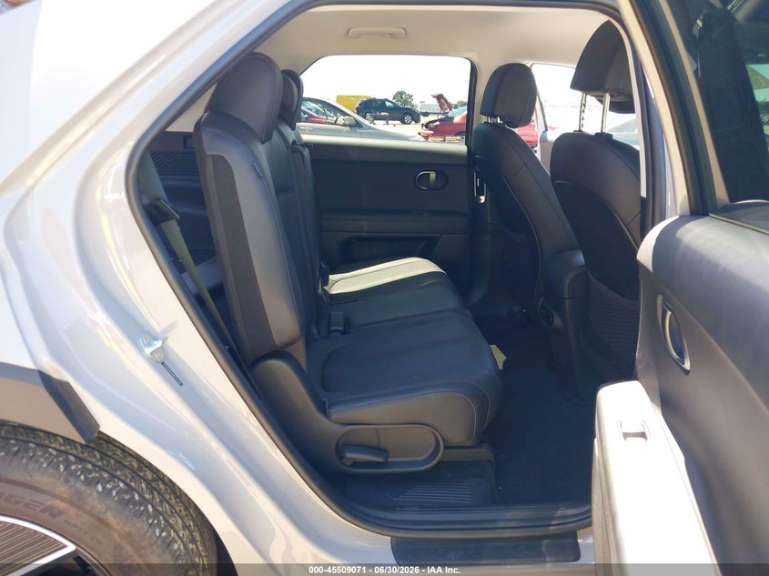 2025 Hyundai Ioniq 5 VIN 7YAKN4DAXSY014165 IAAI salvage auction — FRONT END, Salvage Title, sold $10,700 on 2026-08-02 (photo 8)