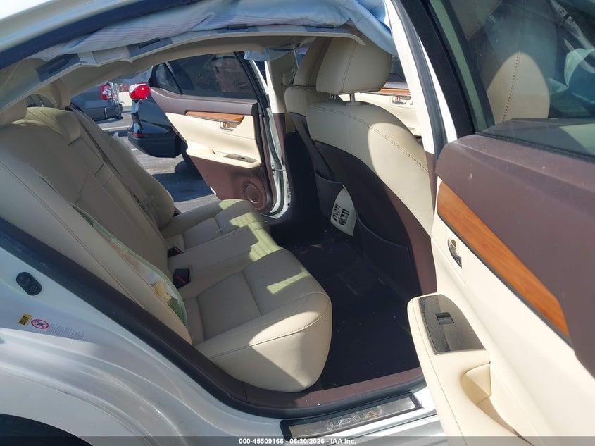 2016 Lexus ES VIN JTHBW1GG6G2105347 IAAI salvage auction — ALL OVER, Rebuildable (Florida), sold $1,600 on 2026-07-30 (photo 8)