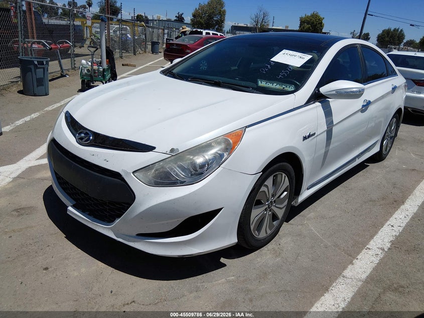 2015 Hyundai Sonata hybrid VIN KMHEC4A42FA132620 IAAI salvage auction — NORMAL WEAR, Clear - Dealer Only (California), sold $800 on 2026-07-18 (photo 2)