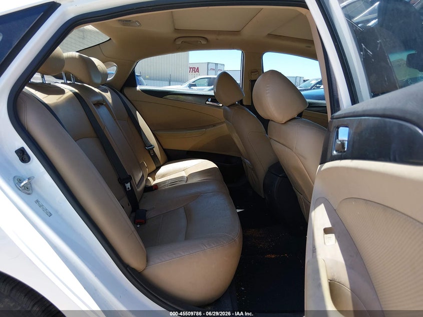 2015 Hyundai Sonata hybrid VIN KMHEC4A42FA132620 IAAI salvage auction — NORMAL WEAR, Clear - Dealer Only (California), sold $800 on 2026-07-18 (photo 8)