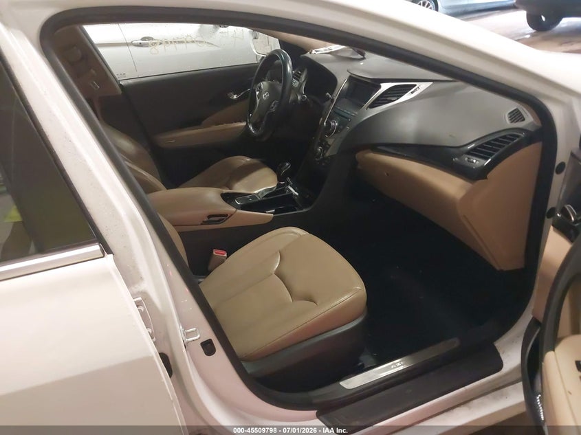 2014 Hyundai Azera VIN KMHFG4JGXEA367896 IAAI salvage auction — NORMAL WEAR, Prior Salvage (Minnesota), sold $1,125 on 2026-07-15 (photo 5)