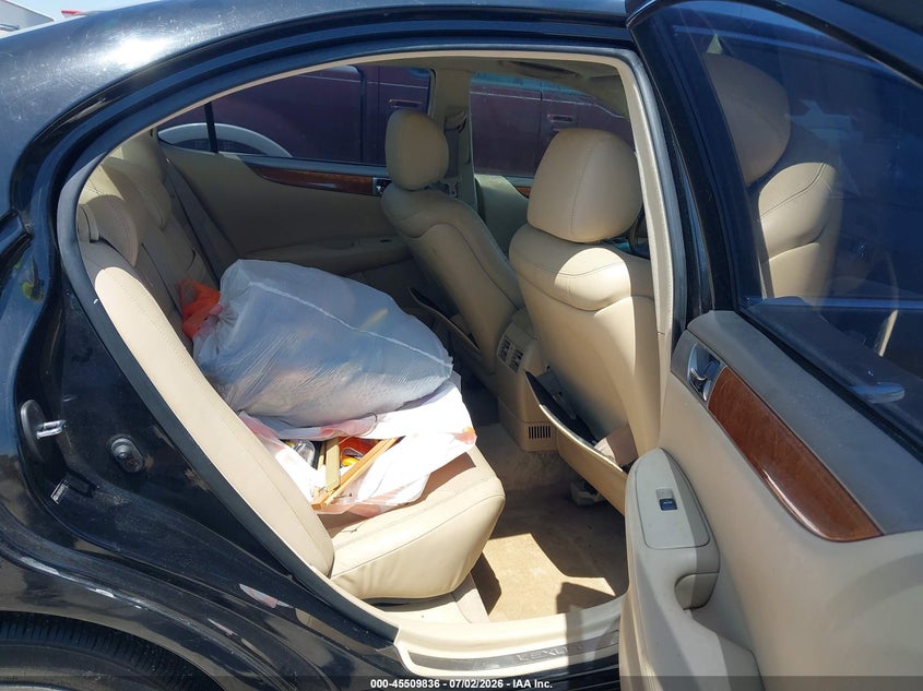 2005 Lexus Es 330 VIN JTHBA30G455131073 IAAI salvage auction — NORMAL WEAR, Original (Texas), sold $575 on 2026-07-21 (photo 8)