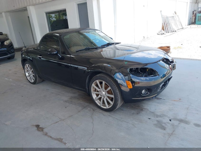 2008 Mazda Mx-5 VIN JM1NC26F080157026 IAAI salvage auction — NORMAL WEAR, Clear (Florida), sold $375 on 2026-07-15 (photo 1)