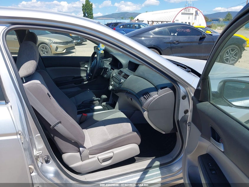 2008 Honda Accord VIN JHMCP264X8C013877 IAAI salvage auction — NORMAL WEAR, Clear (Montana), sold $200 on 2026-07-29 (photo 5)