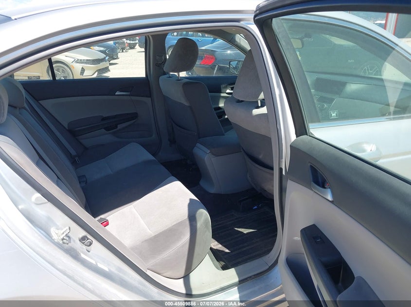 2008 Honda Accord VIN JHMCP264X8C013877 IAAI salvage auction — NORMAL WEAR, Clear (Montana), sold $200 on 2026-07-29 (photo 8)