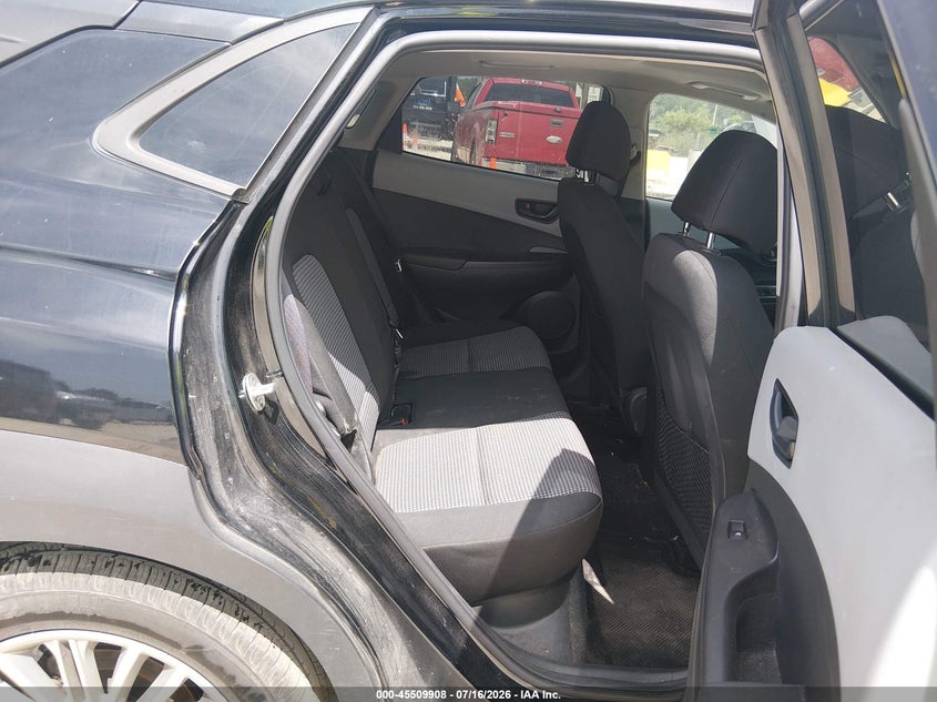 2020 Hyundai Kona VIN KM8K62AA9LU450409 IAAI salvage auction — NORMAL WEAR, Clear (Florida), sold $1,300 on 2026-07-21 (photo 8)