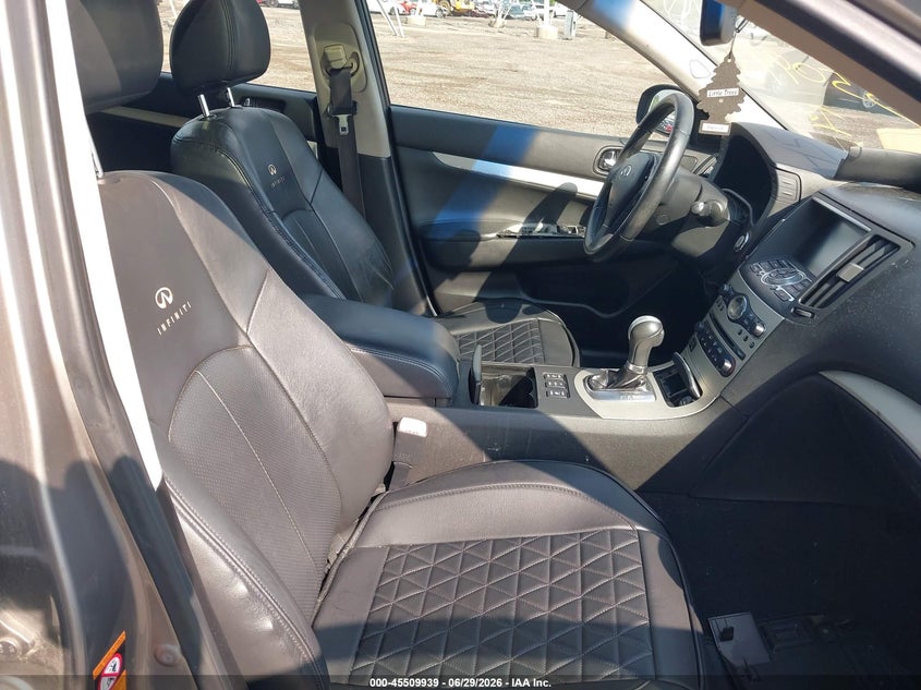 2008 Infiniti G35 VIN JNKBV61F88M251402 IAAI salvage auction — NORMAL WEAR, Clear (Pennsylvania), sold $925 on 2026-07-31 (photo 5)
