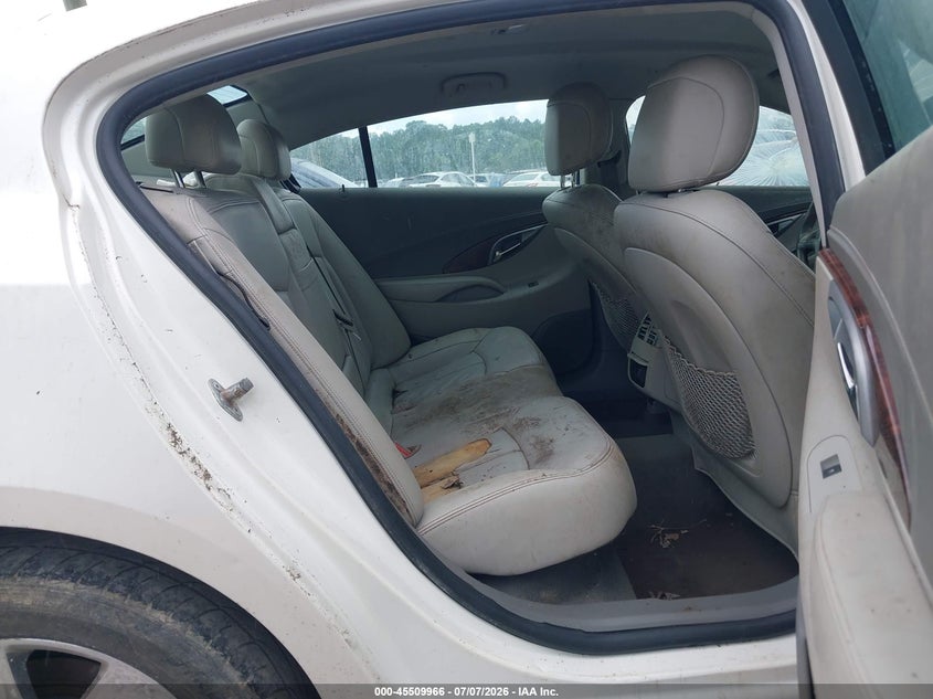 2011 Buick Lacrosse VIN 1G4GC5EC6BF329755 IAAI salvage auction — NORMAL WEAR, Clear (Georgia), sold $200 on 2026-07-10 (photo 8)