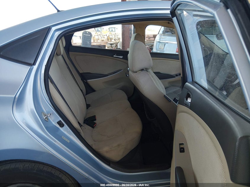 2014 Hyundai Accent VIN KMHCT4AE6EU598449 IAAI salvage auction — NORMAL WEAR, Clear-Dealer Only (Arizona), sold $575 on 2026-07-28 (photo 8)
