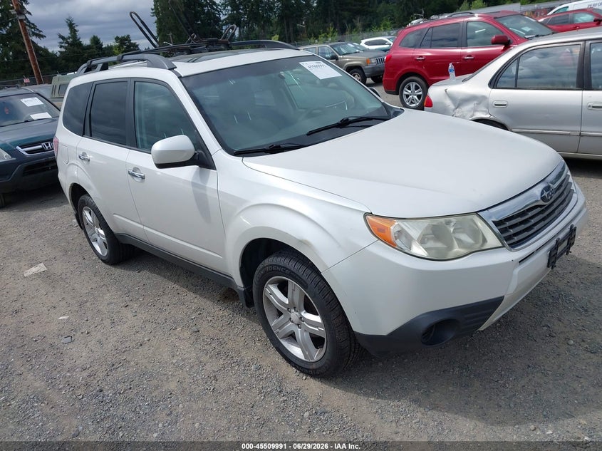 2010 Subaru Forester VIN JF2SH6CC2AH757481 IAAI salvage auction — NORMAL WEAR, Clear-Dealer Only (Alaska), sold $550 on 2026-07-29 (photo 1)