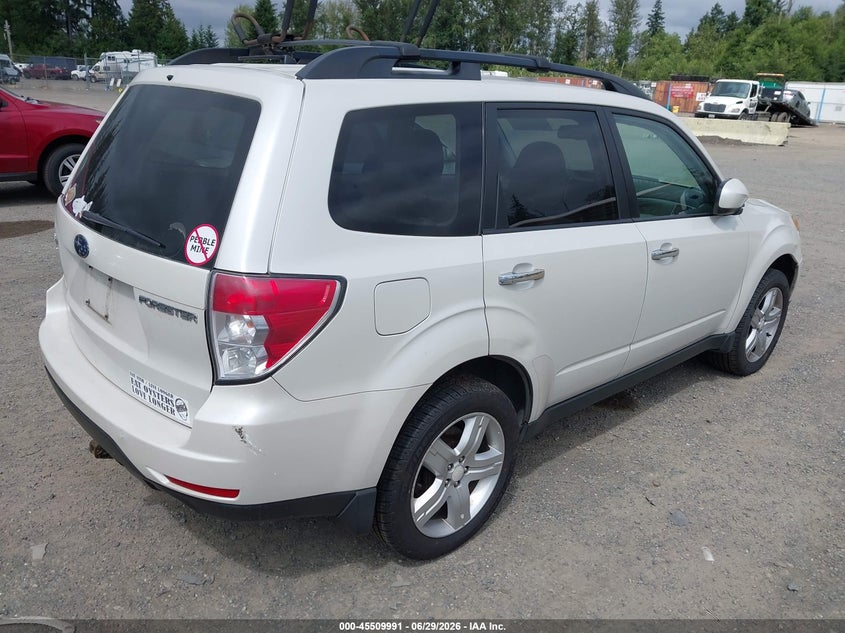 2010 Subaru Forester VIN JF2SH6CC2AH757481 IAAI salvage auction — NORMAL WEAR, Clear-Dealer Only (Alaska), sold $550 on 2026-07-29 (photo 4)
