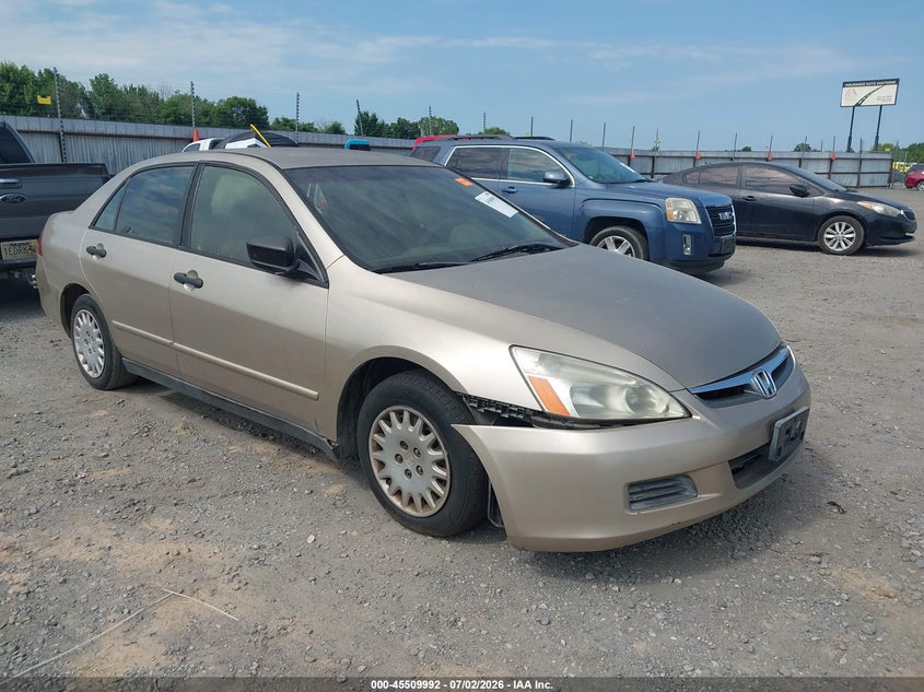 2006 Honda Accord VIN JHMCM56156C000354 IAAI salvage auction — NORMAL WEAR, Clear (Arkansas), sold $400 on 2026-07-15 (photo 1)