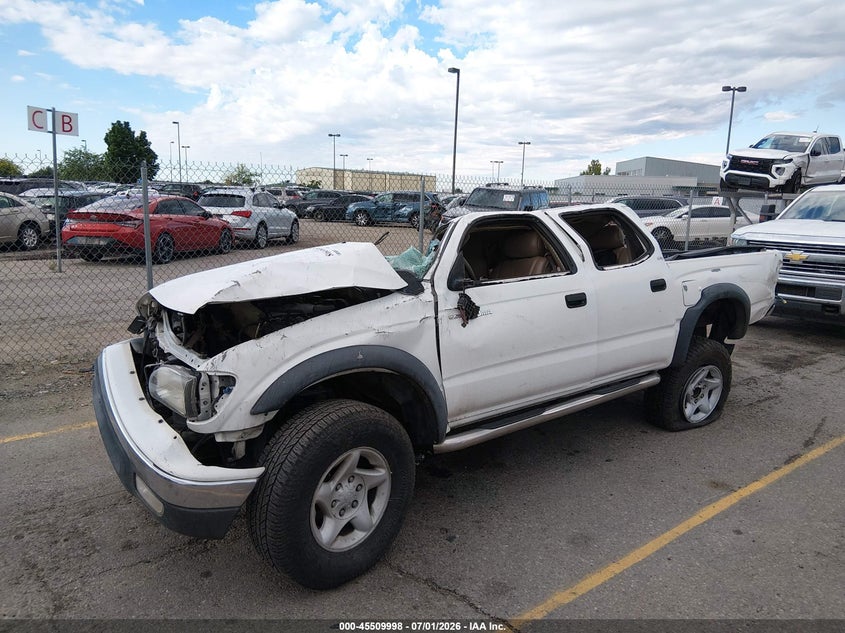 2004 Toyota Tacoma VIN 5TEGM92N44Z439191 IAAI salvage auction — ROLLOVER, Salvage (Idaho), sold $925 on 2026-07-31 (photo 2)