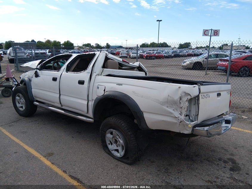 2004 Toyota Tacoma VIN 5TEGM92N44Z439191 IAAI salvage auction — ROLLOVER, Salvage (Idaho), sold $925 on 2026-07-31 (photo 3)