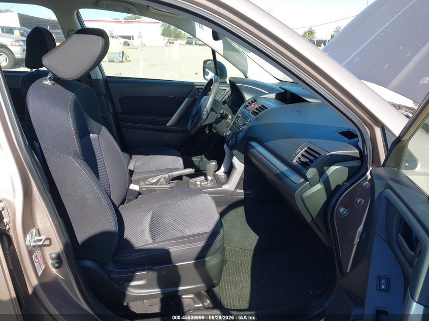 2014 Subaru Forester VIN JF2SJAAC2EH530954 IAAI salvage auction — NORMAL WEAR, Clear - Dealer Only (California), sold $3,175 on 2026-07-09 (photo 5)