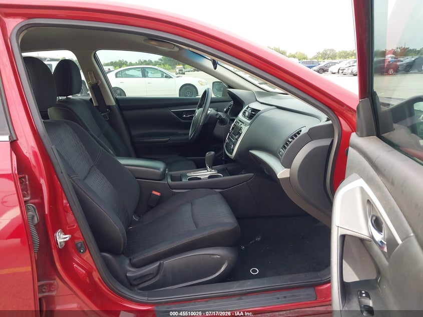 2018 Nissan Altima VIN 1N4AL3APXJC114005 IAAI salvage auction — NORMAL WEAR, Clear (Texas), sold $1,950 on 2026-08-02 (photo 5)