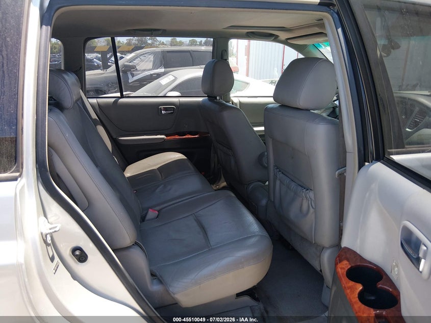 2006 Toyota Highlander VIN JTEEW21A260033593 IAAI salvage auction — FRONT END, Salvage (California), sold $550 on 2026-07-30 (photo 8)