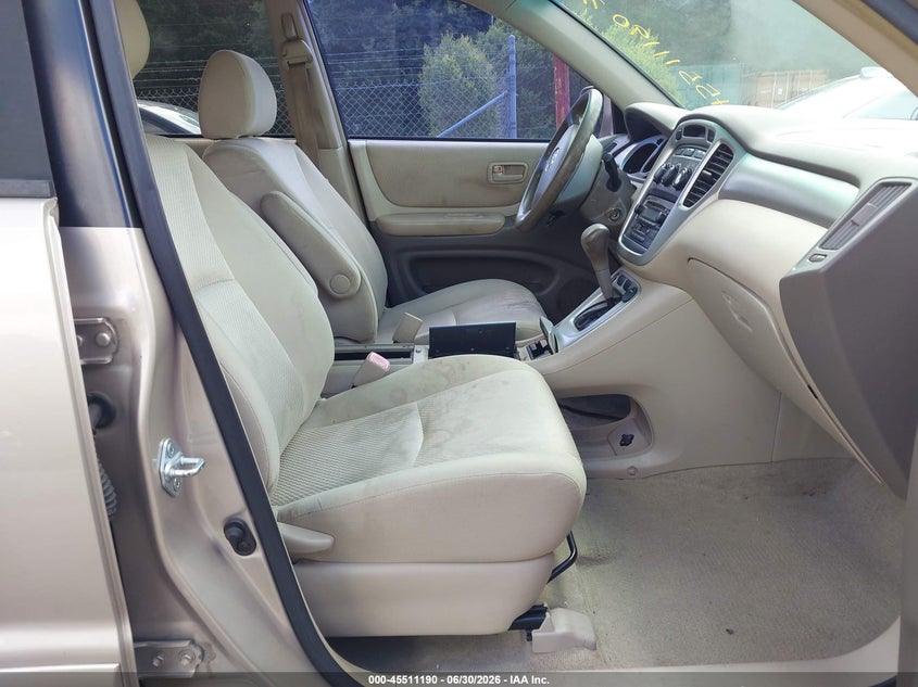 2006 Toyota Highlander VIN JTEGP21A560119731 IAAI salvage auction — NORMAL WEAR, Clear (South Carolina), sold $1,050 on 2026-07-14 (photo 5)