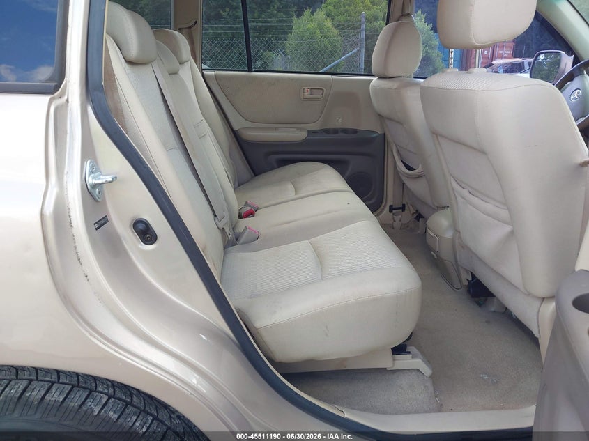 2006 Toyota Highlander VIN JTEGP21A560119731 IAAI salvage auction — NORMAL WEAR, Clear (South Carolina), sold $1,050 on 2026-07-14 (photo 8)