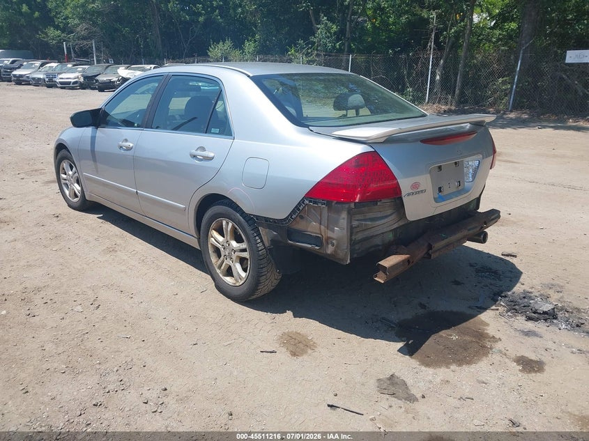2007 Honda Accord VIN JHMCM56367C012810 IAAI salvage auction — REAR END, Salvage (Rhode Island), sold $25 on 2026-07-28 (photo 3)