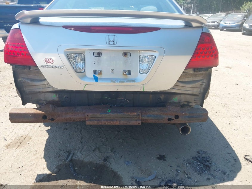 2007 Honda Accord VIN JHMCM56367C012810 IAAI salvage auction — REAR END, Salvage (Rhode Island), sold $25 on 2026-07-28 (photo 6)