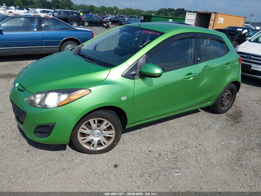 2012 Mazda 2 VIN JM1DE1KZ0C0151896 IAAI salvage auction — NORMAL WEAR, Clear (Delaware), sold $325 on 2026-07-06 (photo 2)