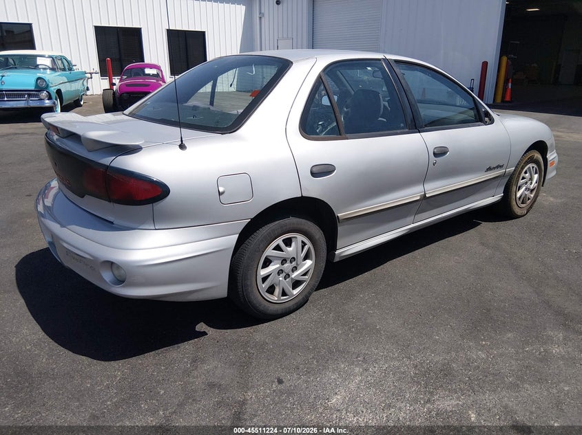 2001 Pontiac Sunfire VIN 1G2JB524617298904 IAAI salvage auction — NORMAL WEAR, Clear (Tennessee), sold $475 on 2026-07-31 (photo 4)