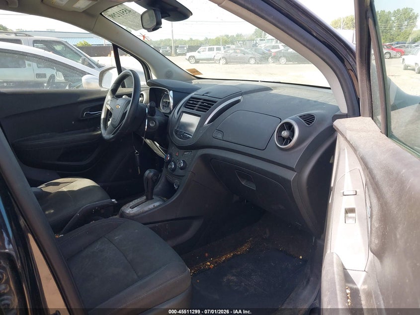 2016 Chevrolet Trax VIN KL7CJNSB5GB635152 IAAI salvage auction — NORMAL WEAR, Original (Ohio), sold $400 on 2026-07-28 (photo 5)