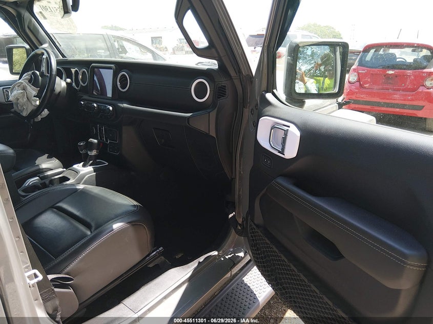 2021 Jeep Wrangler / VIN 1C4HJXEG1MW608305 IAAI salvage auction — FRONT END, Salvage Title, sold $11,100 on 2026-08-01 (photo 5)