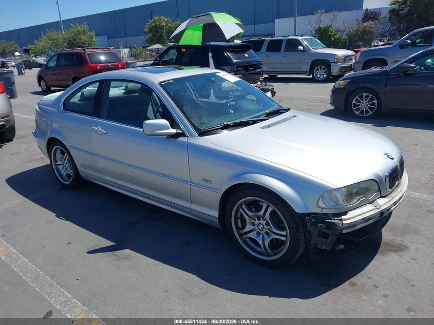 2003 BMW 3 series VIN WBABN534X3JU29325 IAAI salvage auction — NORMAL WEAR, Clear - Dealer Only (California), sold $725 on 2026-07-13 (photo 1)