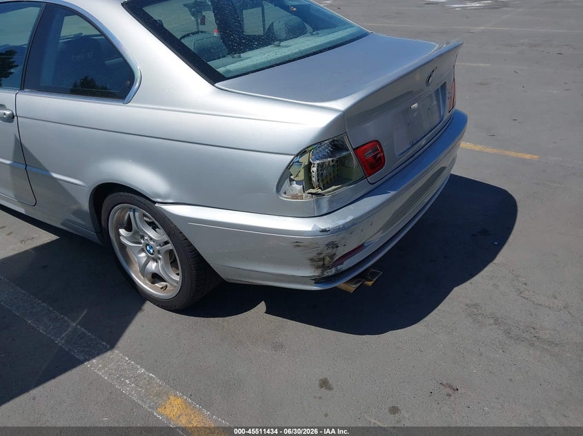 2003 BMW 3 series VIN WBABN534X3JU29325 IAAI salvage auction — NORMAL WEAR, Clear - Dealer Only (California), sold $725 on 2026-07-13 (photo 6)