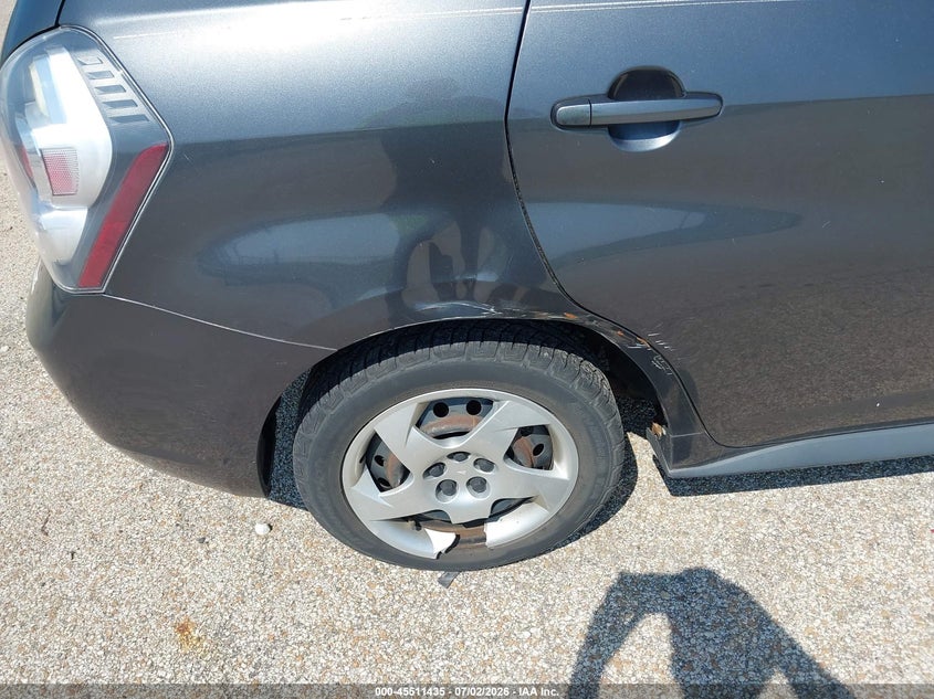 2010 Pontiac Vibe VIN 5Y2SP6E86AZ410188 IAAI salvage auction — NORMAL WEAR, Clear (Illinois), sold $800 on 2026-07-15 (photo 6)