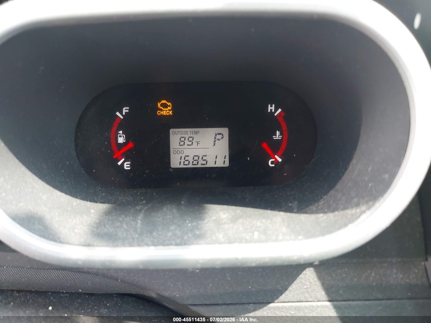 2010 Pontiac Vibe VIN 5Y2SP6E86AZ410188 IAAI salvage auction — NORMAL WEAR, Clear (Illinois), sold $800 on 2026-07-15 (photo 7)