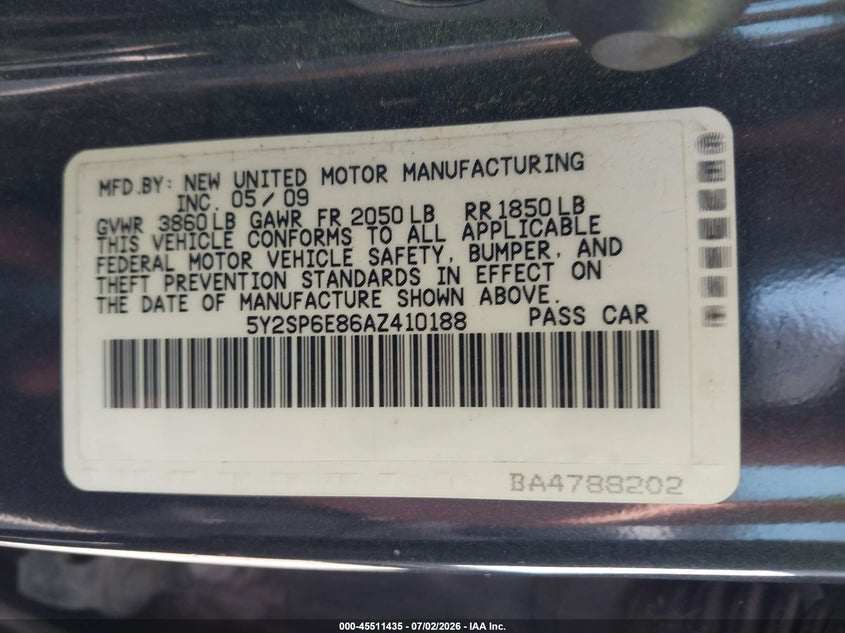 2010 Pontiac Vibe VIN 5Y2SP6E86AZ410188 IAAI salvage auction — NORMAL WEAR, Clear (Illinois), sold $800 on 2026-07-15 (photo 9)