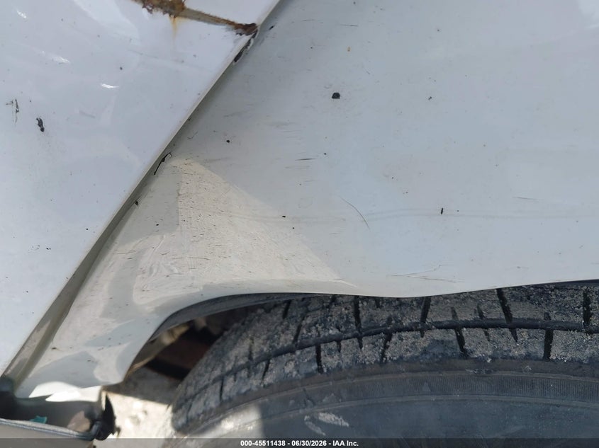 2013 Hyundai Tucson VIN KM8JU3AC6DU685313 IAAI salvage auction — SIDE, Salvage Title, sold $2,250 on 2026-08-01 (photo 6)