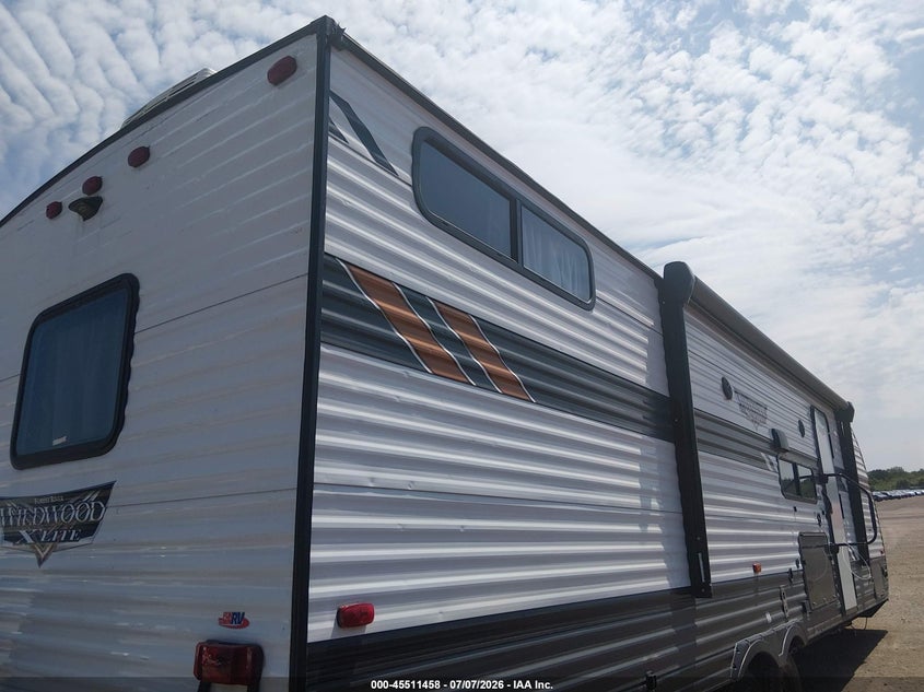 2021 Wildwood Other VIN 4X4TWDD26M7371573 IAAI salvage auction — HAIL, Original (Texas), sold $10,000 on 2026-08-11 (photo 6)