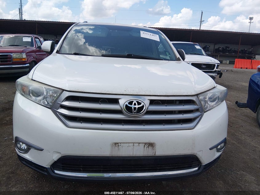 2011 Toyota Highlander VIN 5TDBK3EH3BS087105 IAAI salvage auction — NORMAL WEAR, Original (Ohio), sold $3,850 on 2026-07-29 (photo 6)