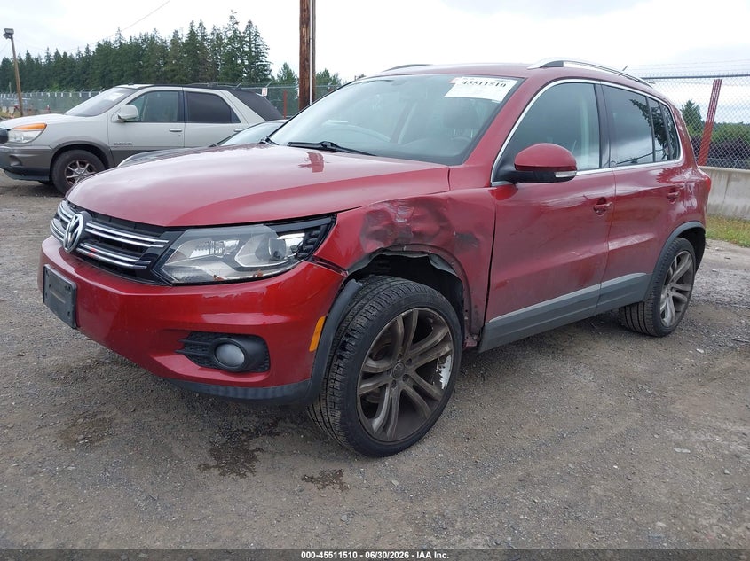 2012 Volkswagen Tiguan VIN WVGBV7AX6CW096468 IAAI salvage auction — LEFT FRONT, Bill Of Sale (Washington), sold $25 on 2026-07-29 (photo 2)