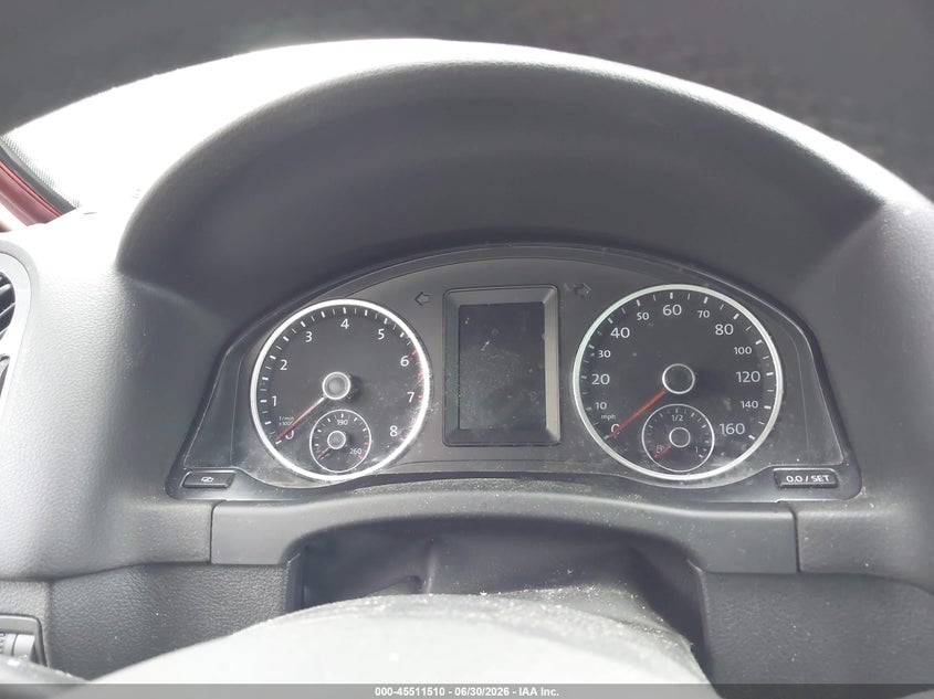 2012 Volkswagen Tiguan VIN WVGBV7AX6CW096468 IAAI salvage auction — LEFT FRONT, Bill Of Sale (Washington), sold $25 on 2026-07-29 (photo 7)