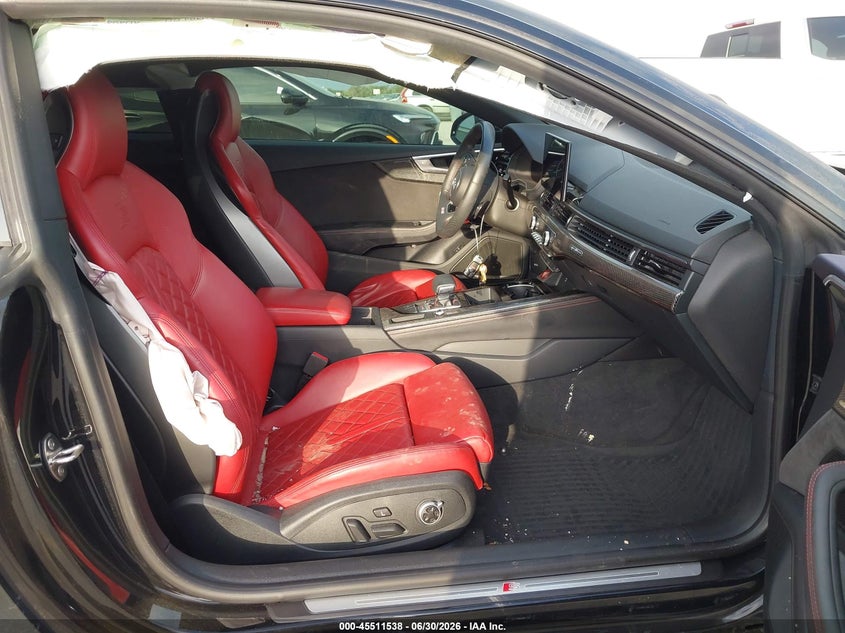 2020 Audi S5 VIN WAUP4AF5XLA002202 IAAI salvage auction — SIDE, Original (Texas), sold $8,700 on 2026-09-06 (photo 5)