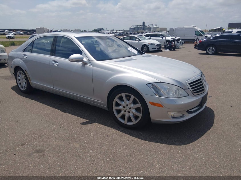 2007 Mercedes-benz S class VIN WDDNG71XX7A063297 IAAI salvage auction — ENGINE DAMAGE, Clear (Minnesota), sold $300 on 2026-07-29 (photo 1)